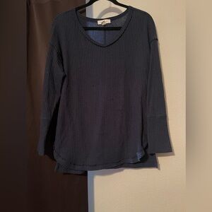 Long Sleeve V-Neck Shirt